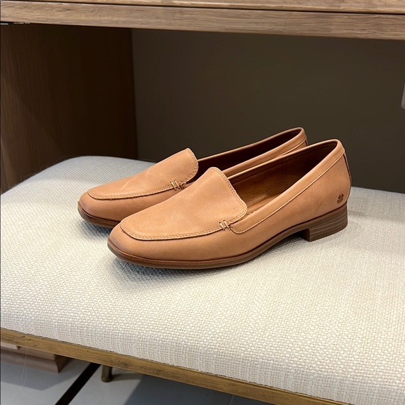 Lucky Brand Shoes - Lucky Brand Tan Leather Flats Timeless Design
